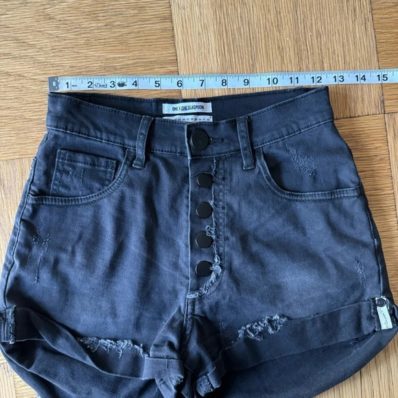 One X One Teaspoon Size 24 Black Denim Shorts Jean Distressed Button Fly - Picture 6 of 6